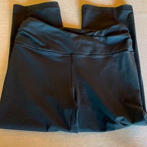 Victoria Secret Cropped Crossover Leggings
